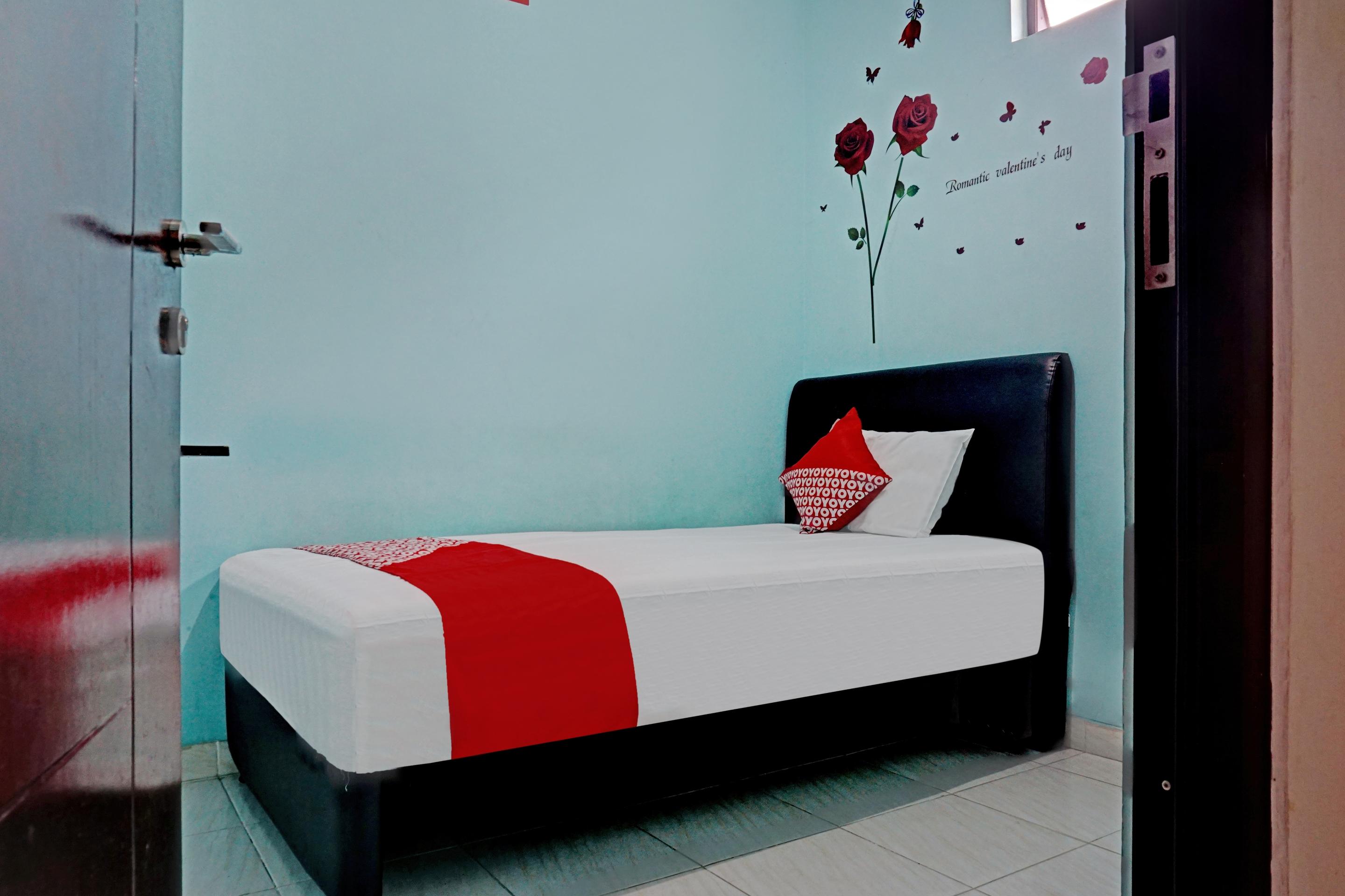 Oyo 90489 Kejora Homestay Jakarta Exteriör bild