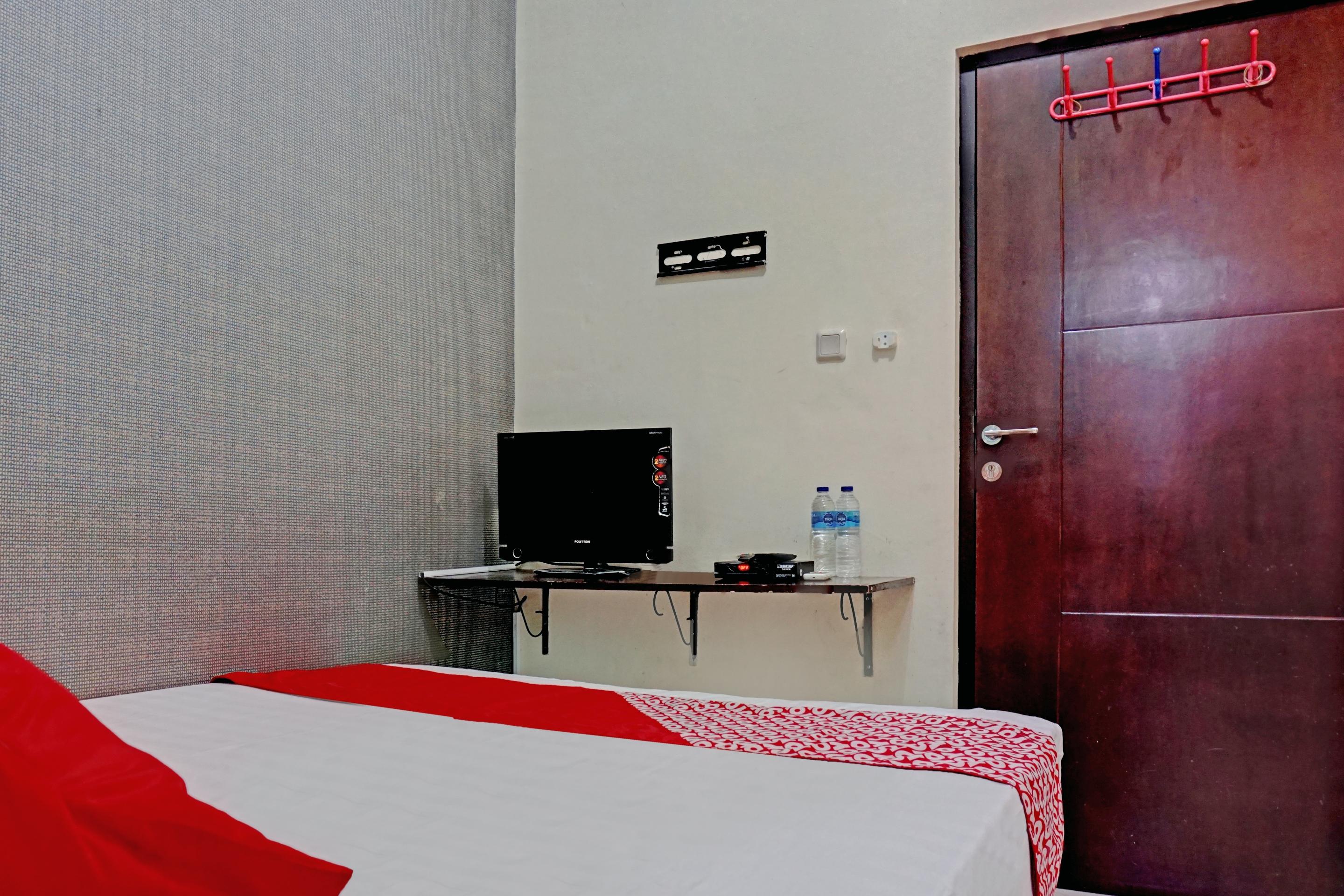 Oyo 90489 Kejora Homestay Jakarta Exteriör bild