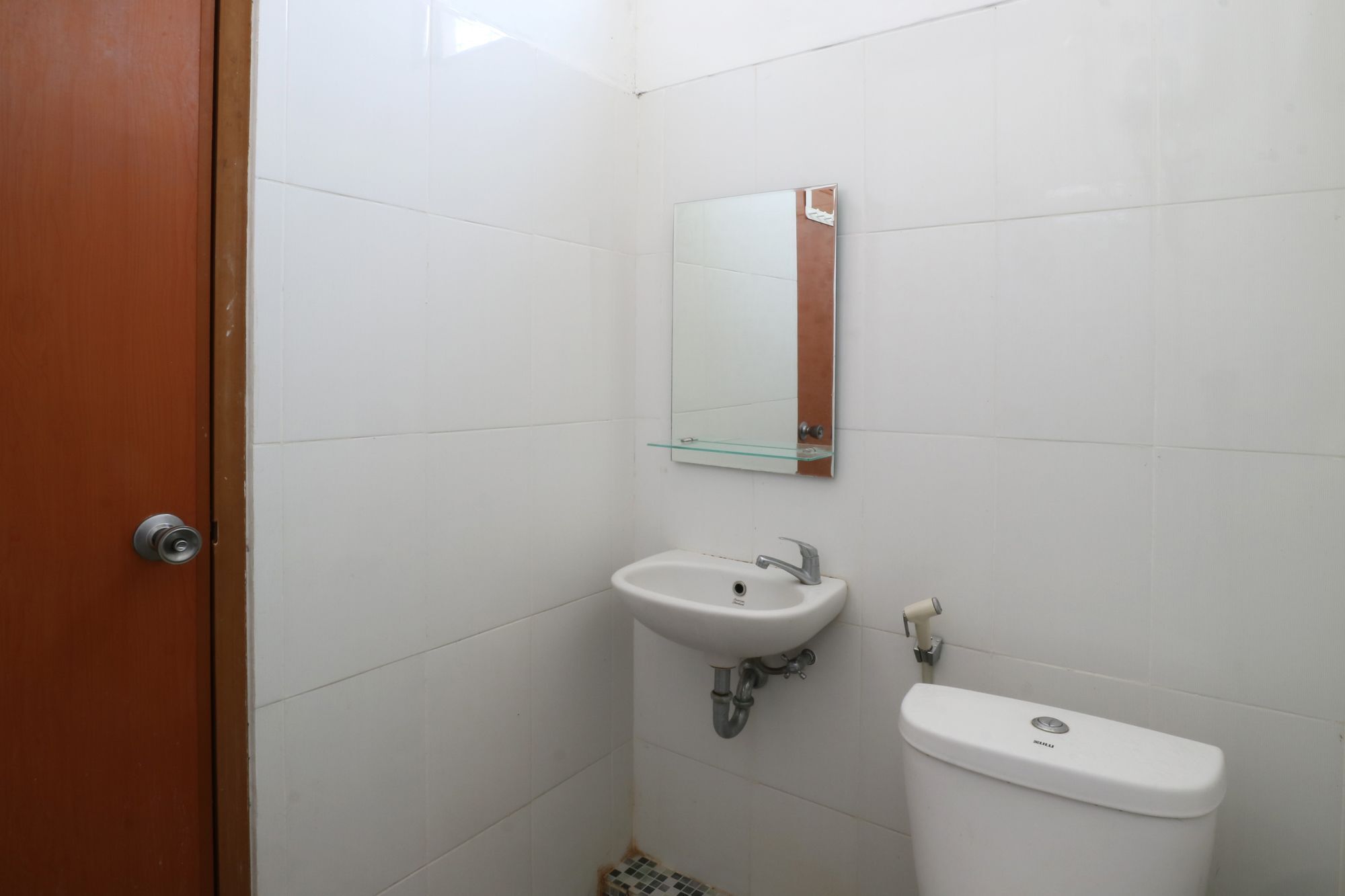 Oyo 90489 Kejora Homestay Jakarta Exteriör bild